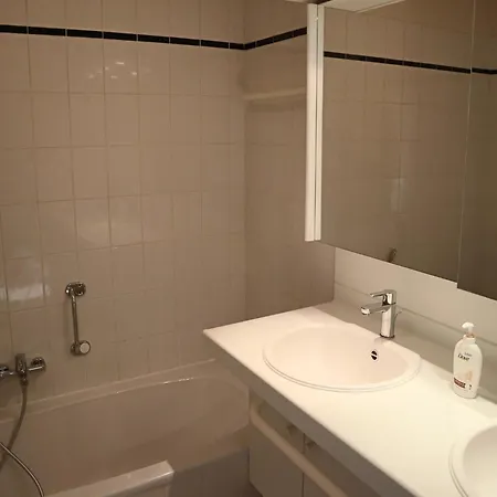 Near Marina Ньивпорт