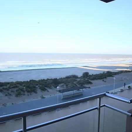 Near Marina Апартаменты *