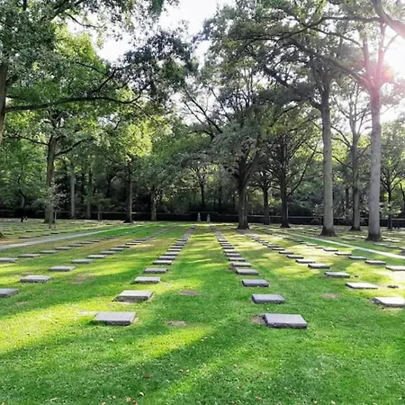 Near Marina * Ньивпорт