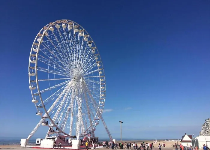 Near Marina * ניופורט